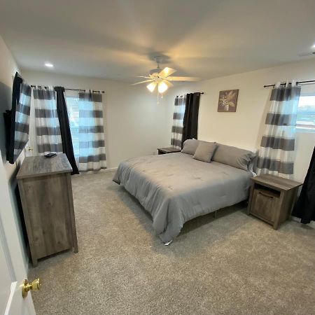 Villa The Chesapeake Gray Norfolk Exterior foto