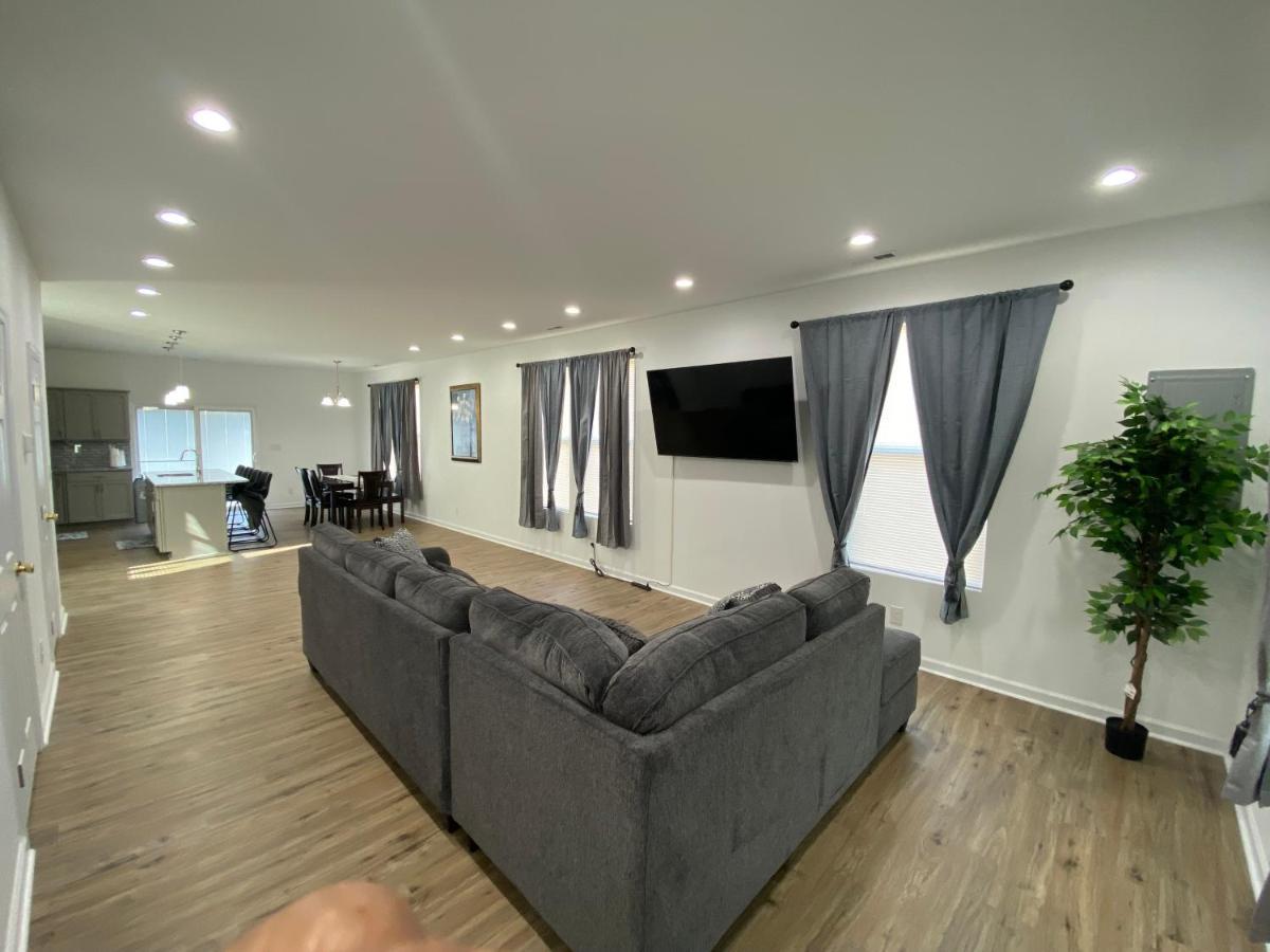 Villa The Chesapeake Gray Norfolk Exterior foto