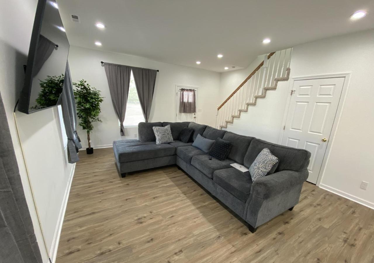 Villa The Chesapeake Gray Norfolk Exterior foto