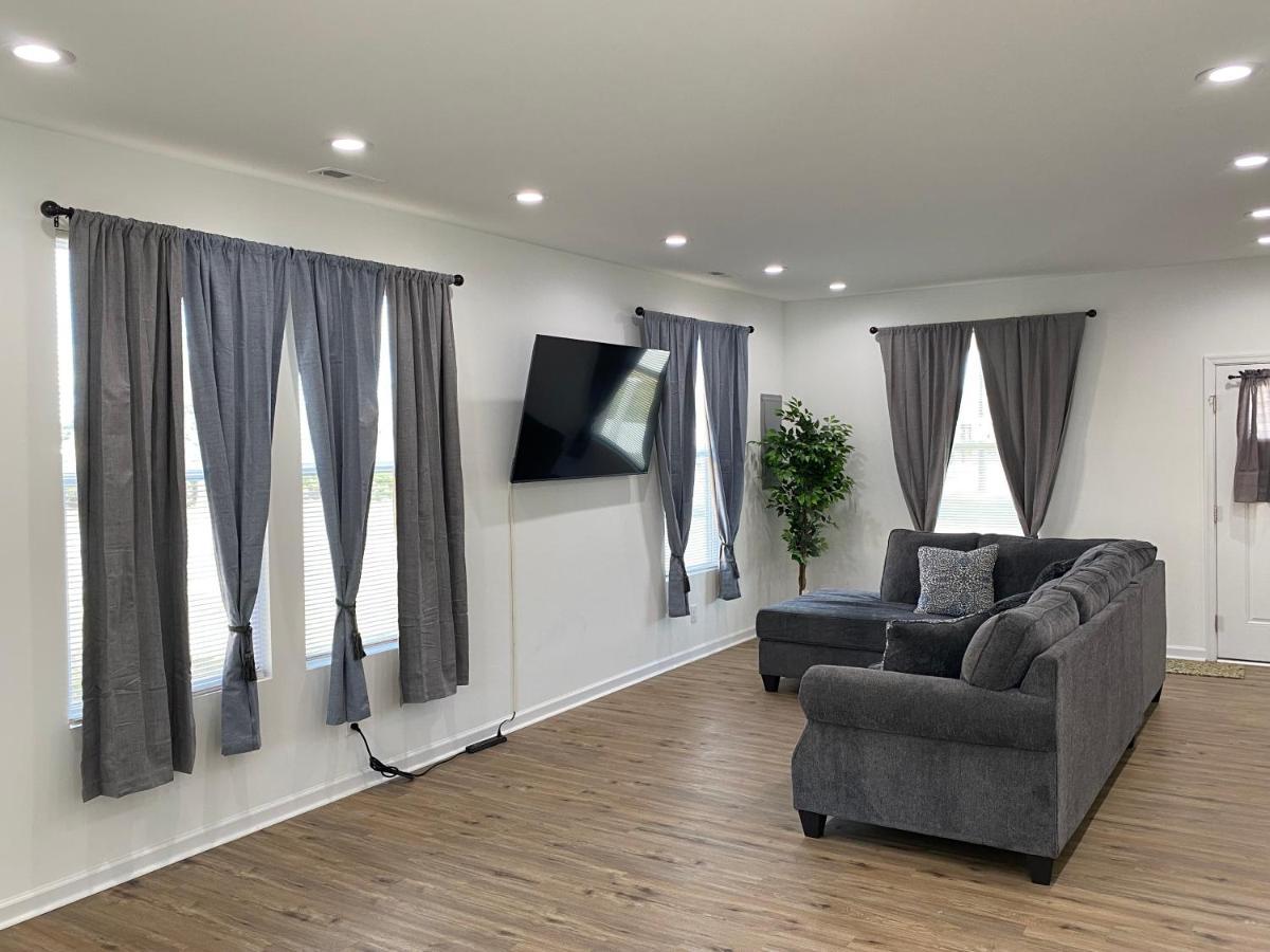 Villa The Chesapeake Gray Norfolk Exterior foto